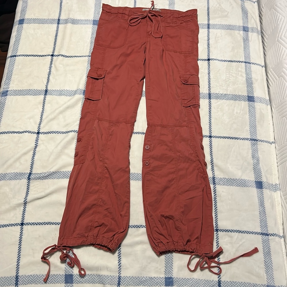 American Rag Cie cargo pants maroon color